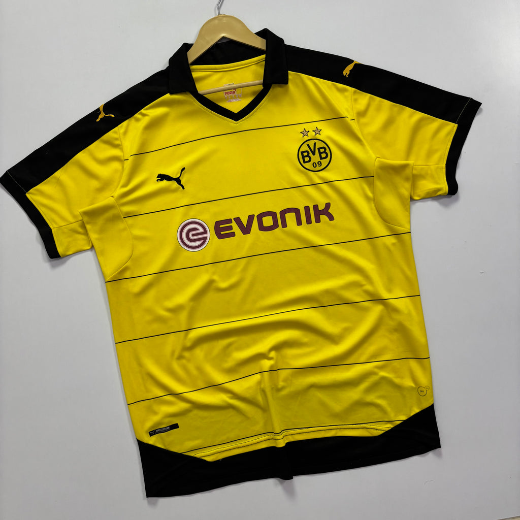 Borussia Dortmund 2015 Home