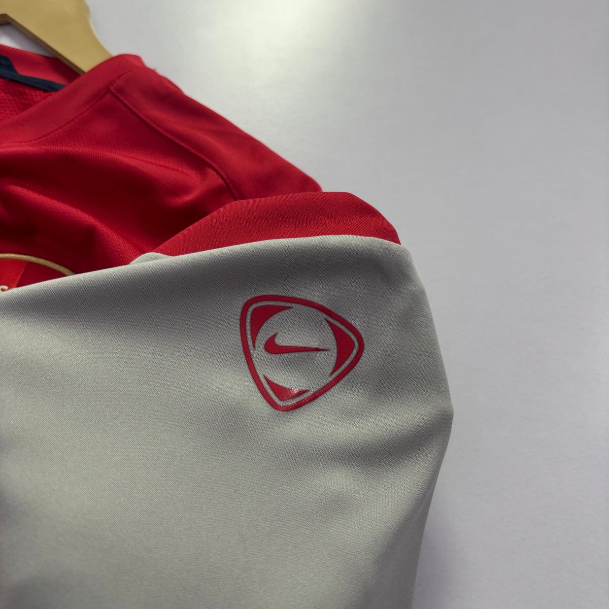 Arsenal Training Jersey 2009