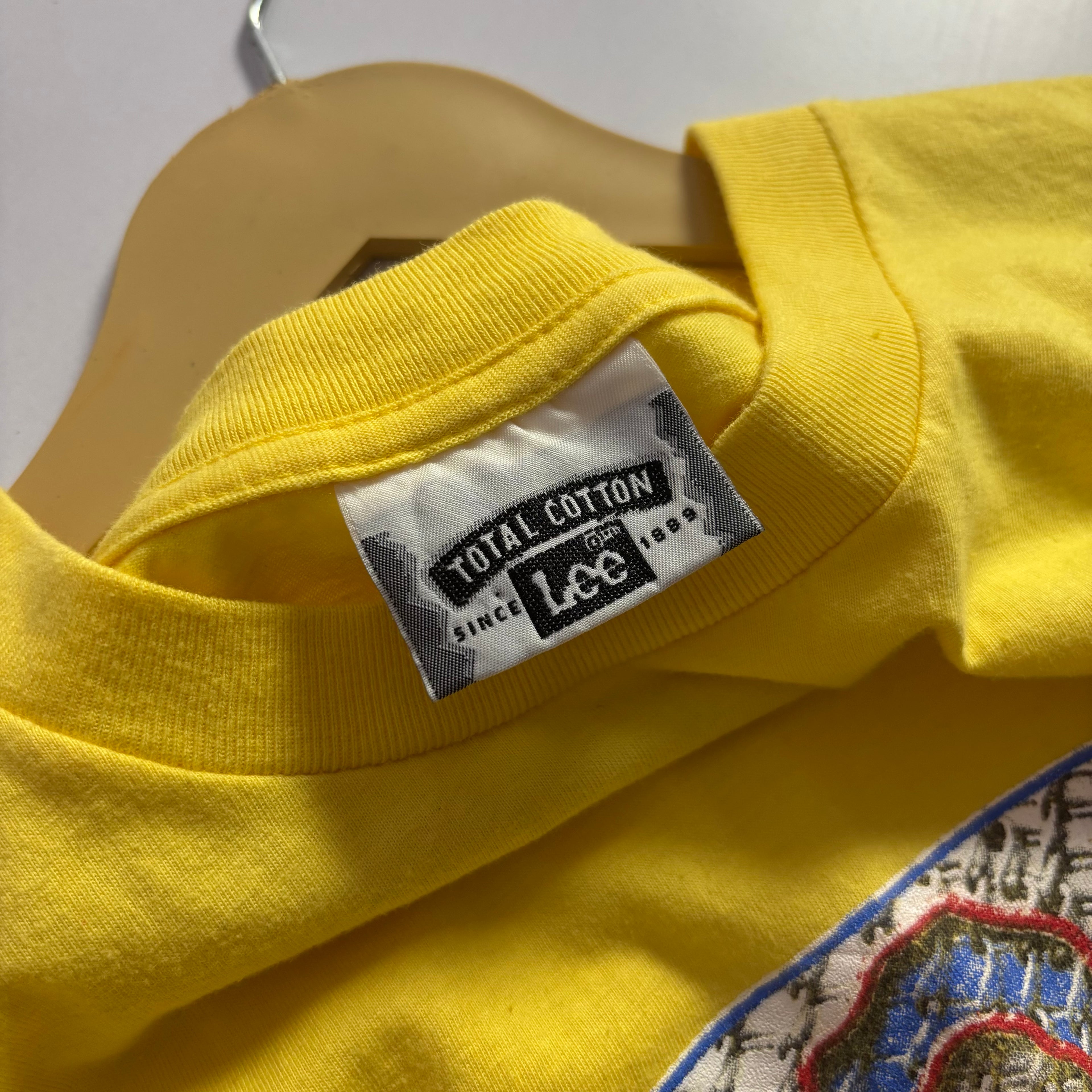 Vtg. Lee T-Shirt