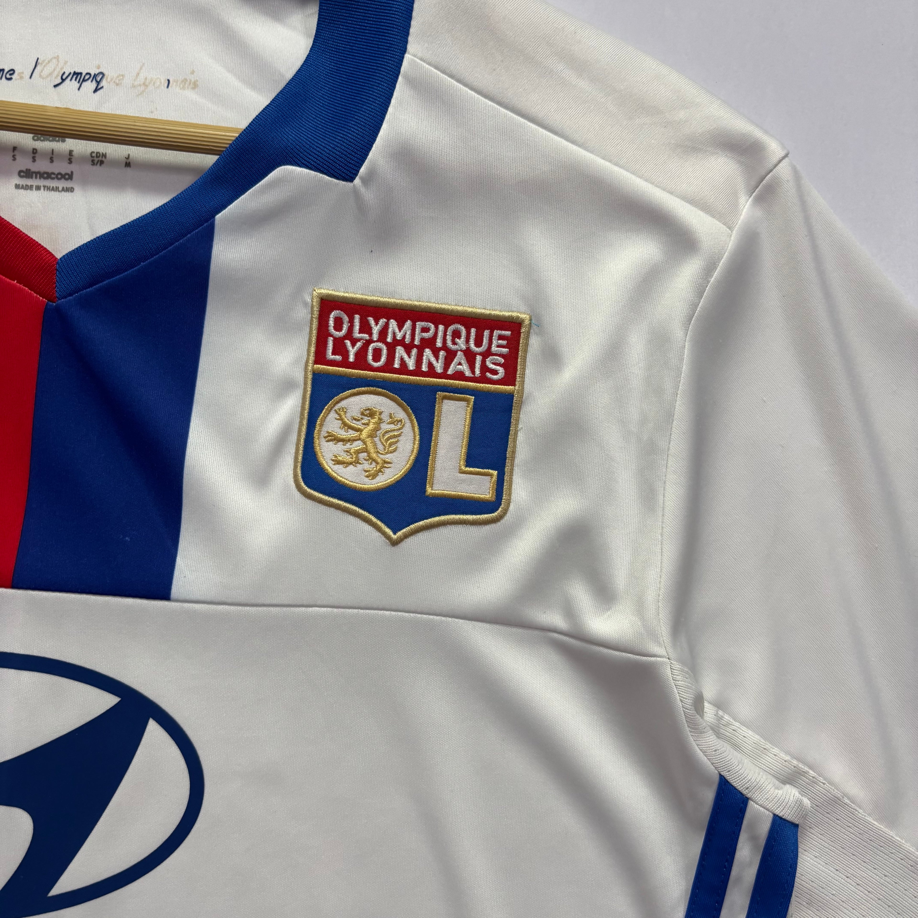 Olympique Lyonnais 2016 Home