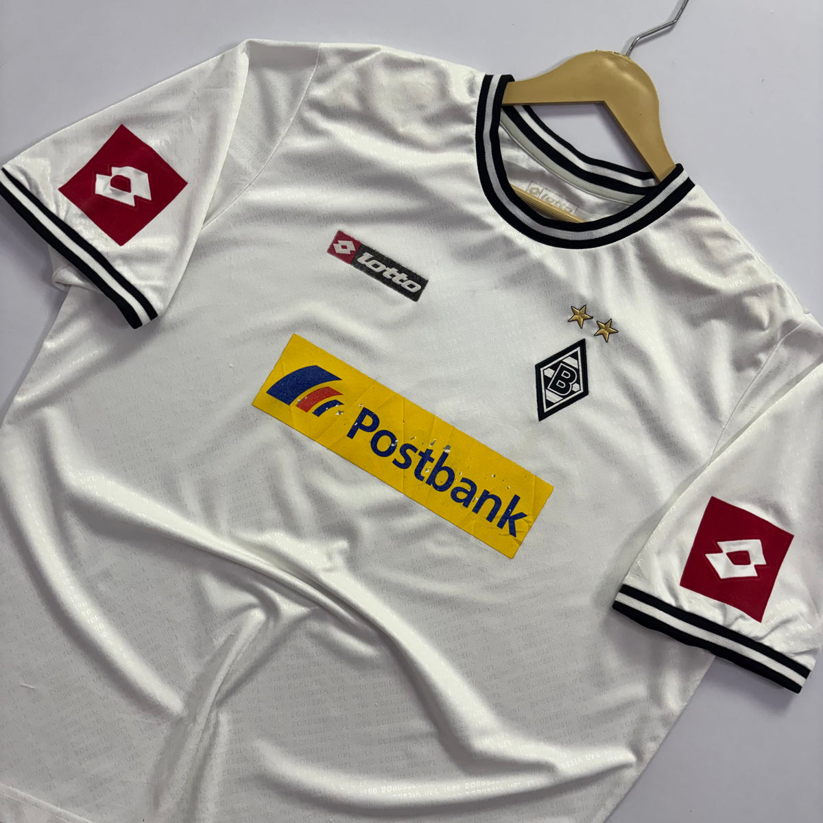 Borussia 2010 home