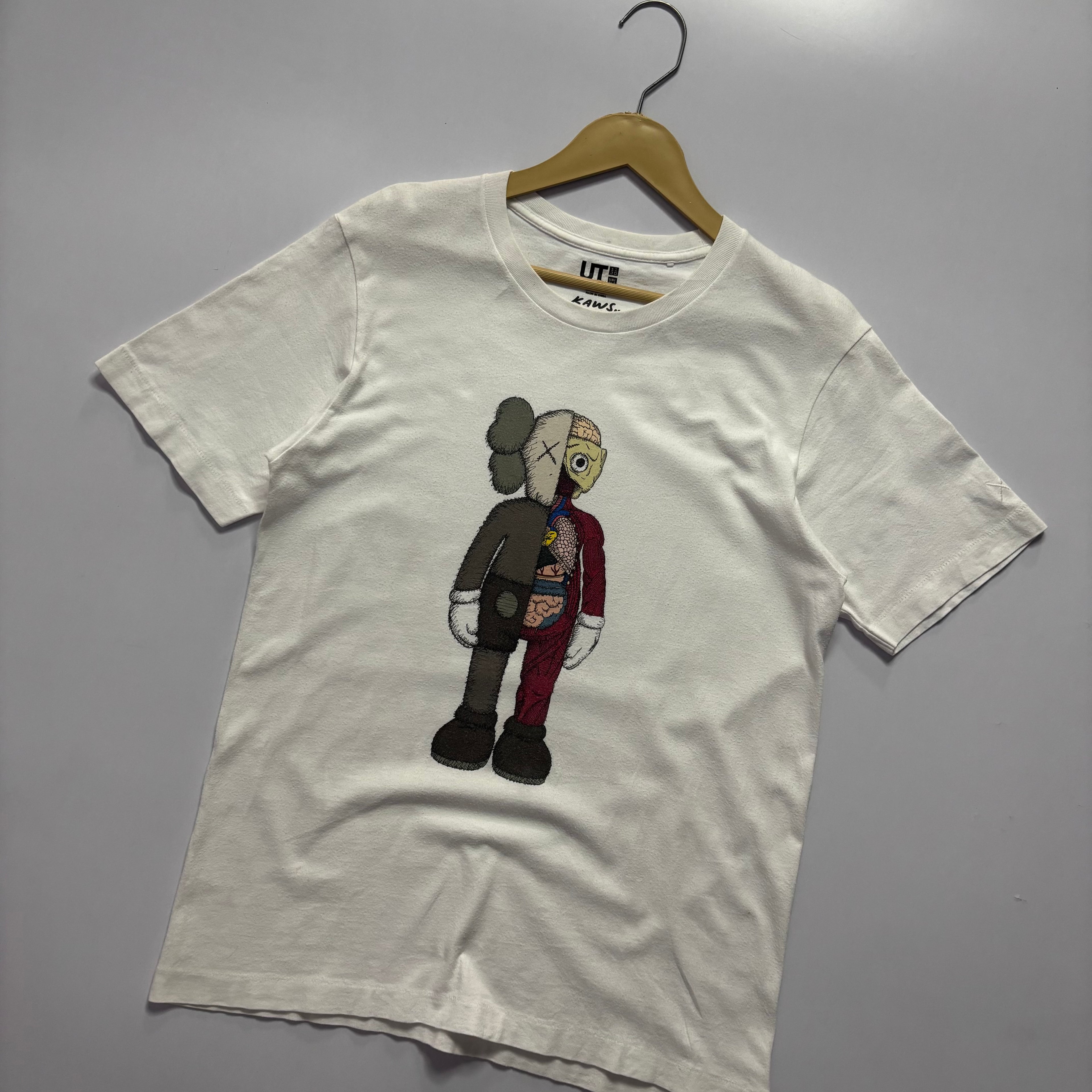 Uniqlo X Kaws Tshirt