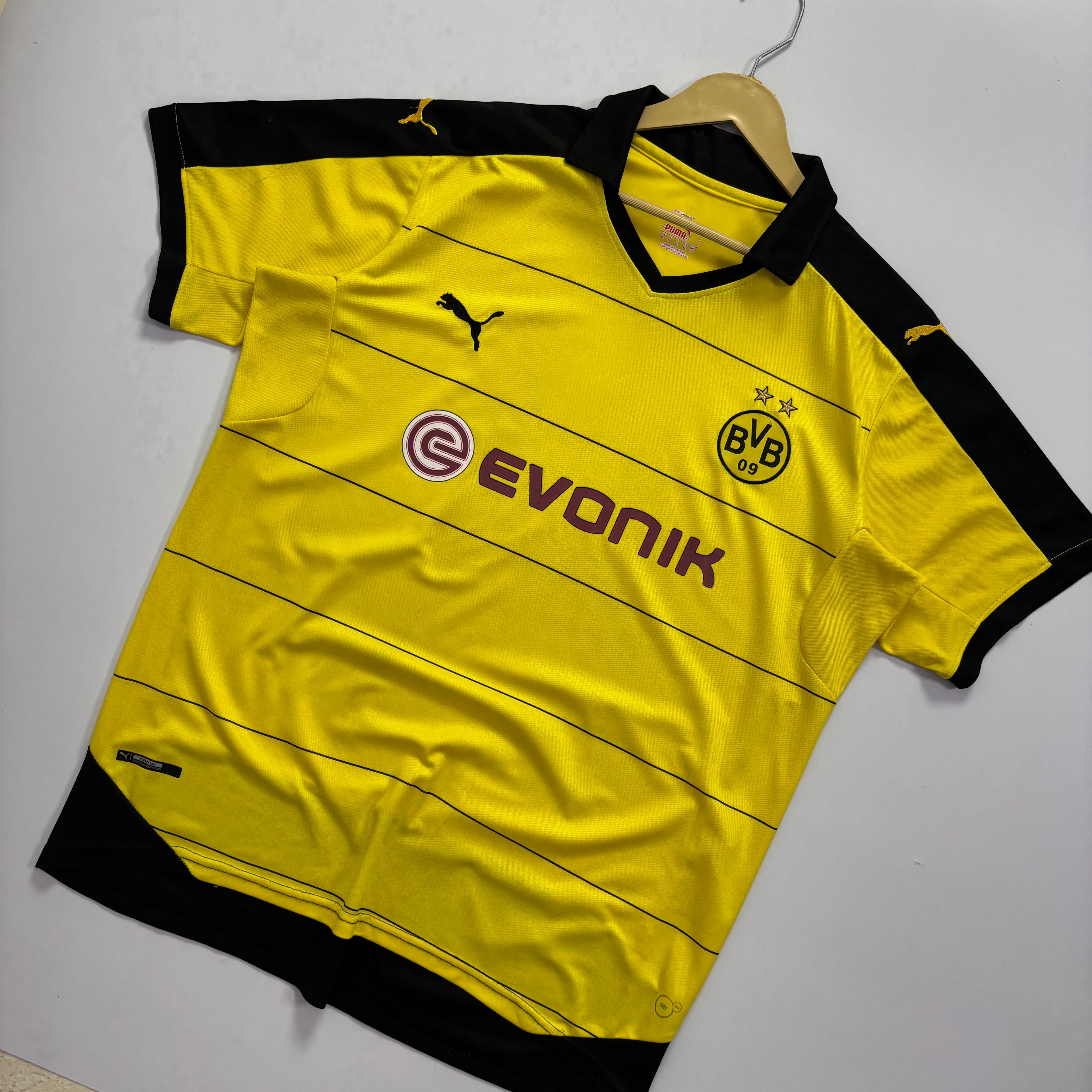 Borussia Dortmund 2015 Home