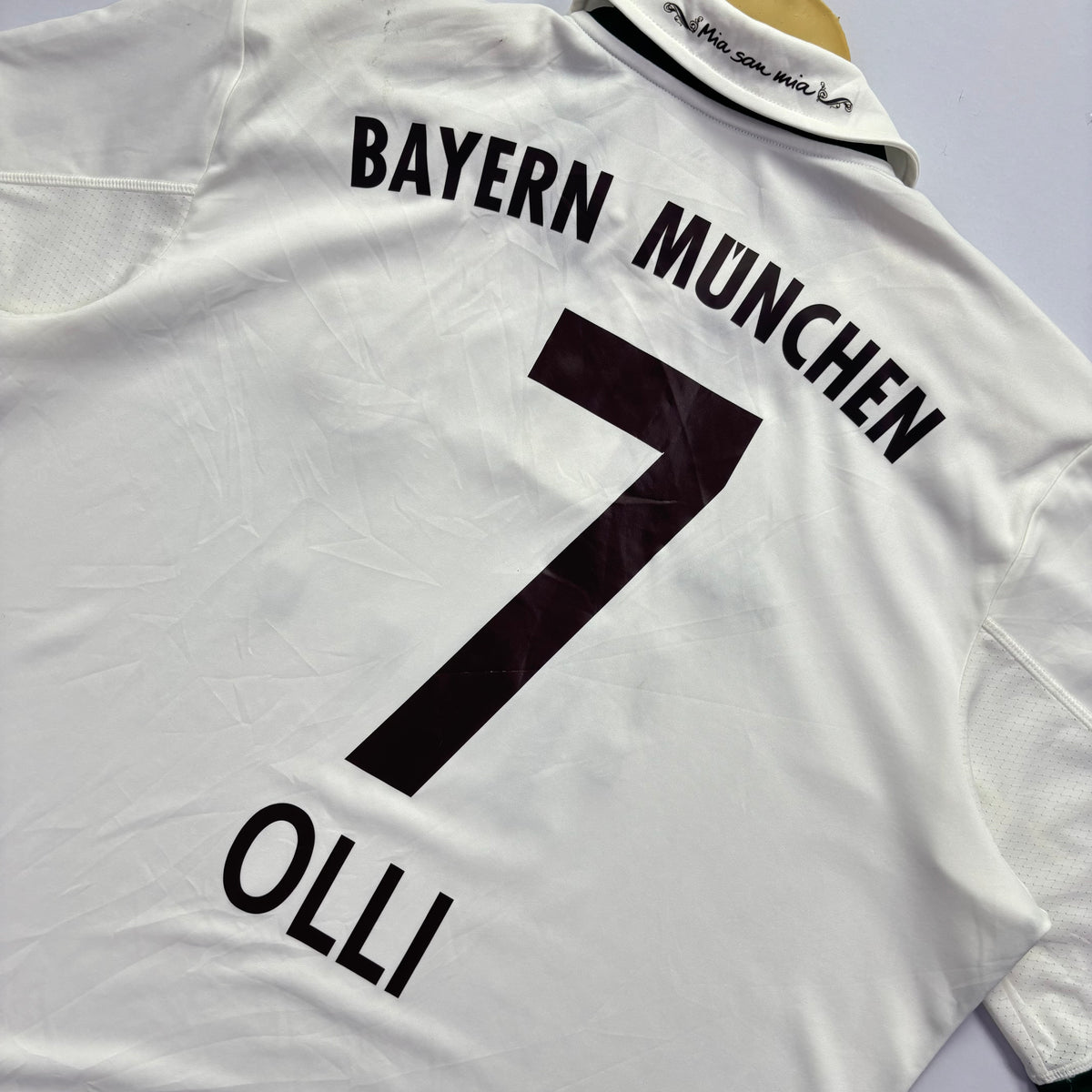 F.C Bayern 2013 Away