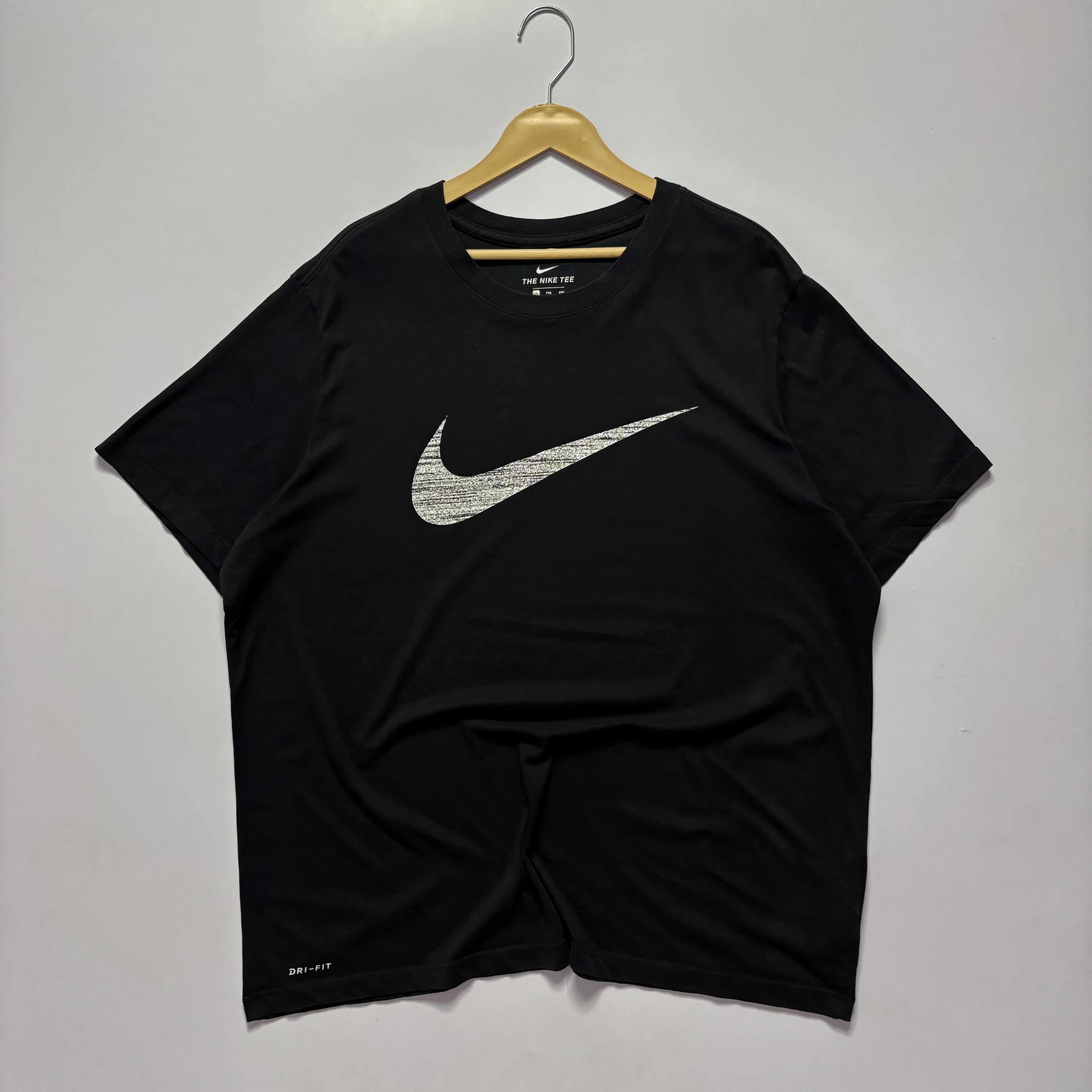 Nike Big Swoosh Dri-Fit T-Shirt