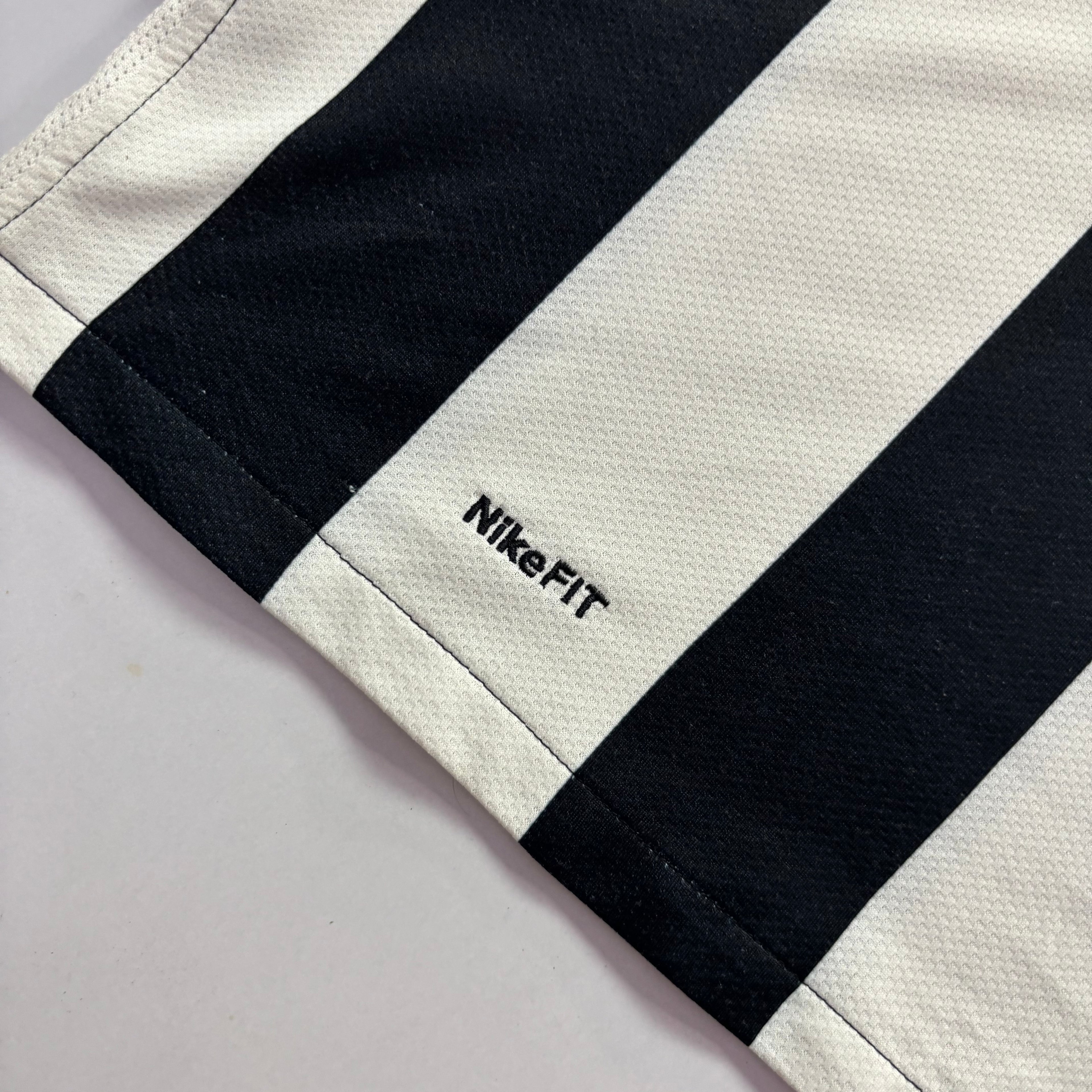 Juventus 2009 Home Jersey