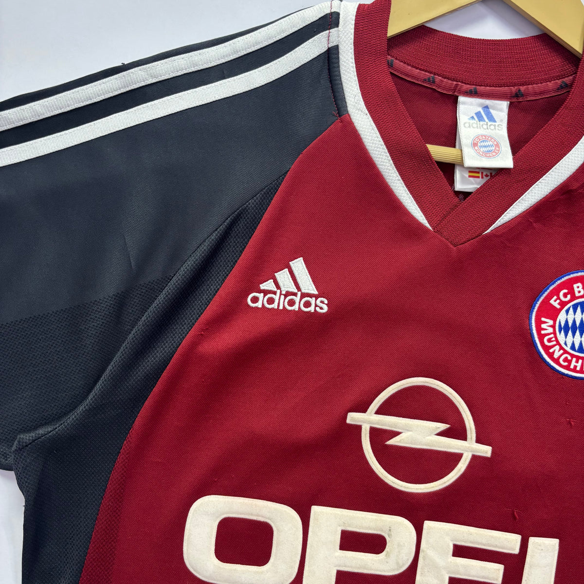 FC Bayern 2001 Home