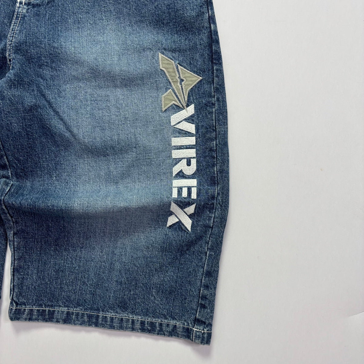 Vtg. Avirex Jorts