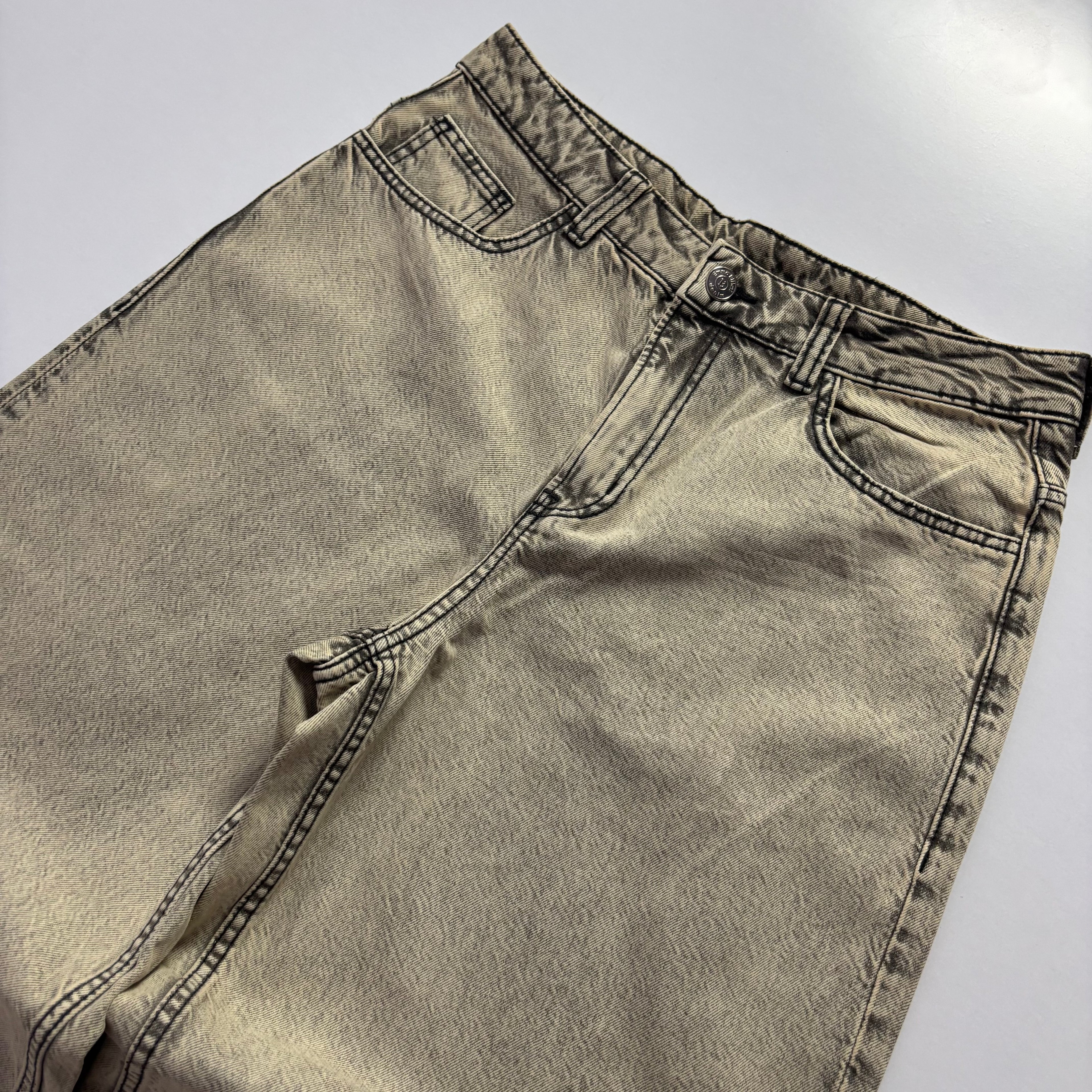 Stone Washed Baggy Jeans