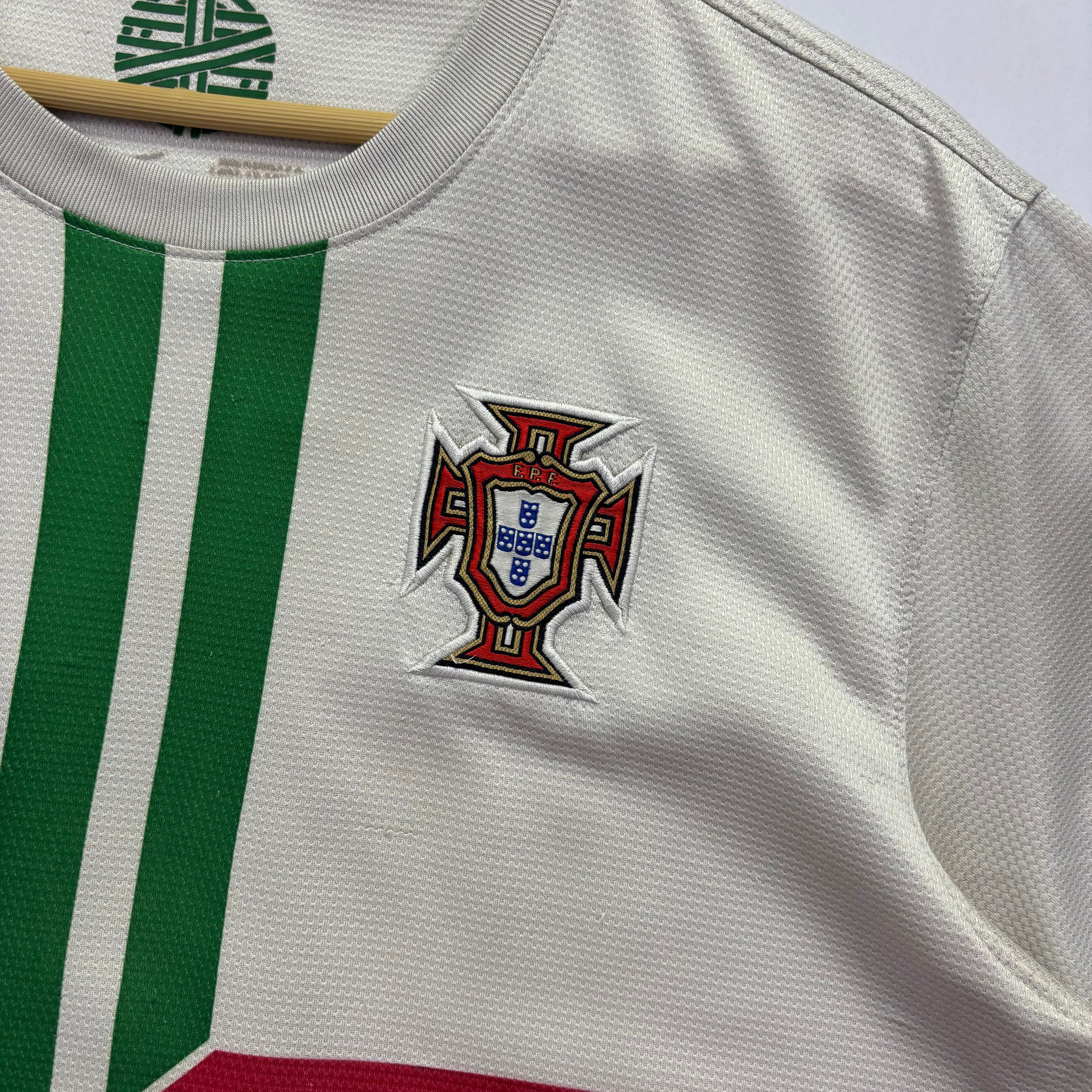 Portugal 2012 Away
