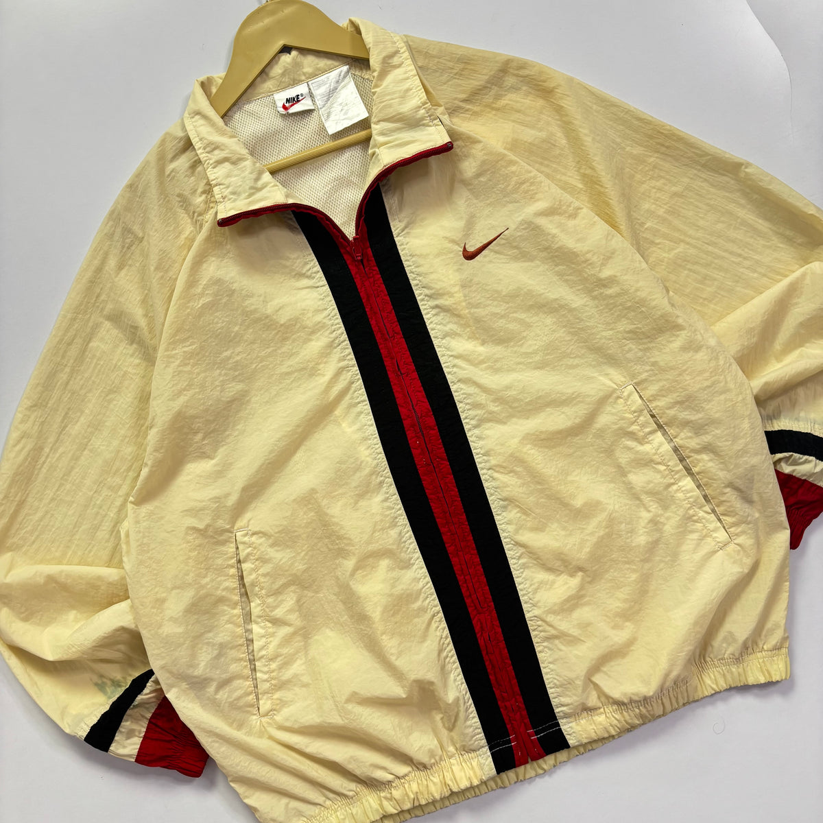 Vtg. 90’s Nike Big Swoosh Windbreaker