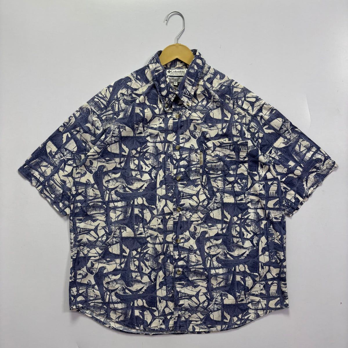 Columbia Hawaiian Button Shirt