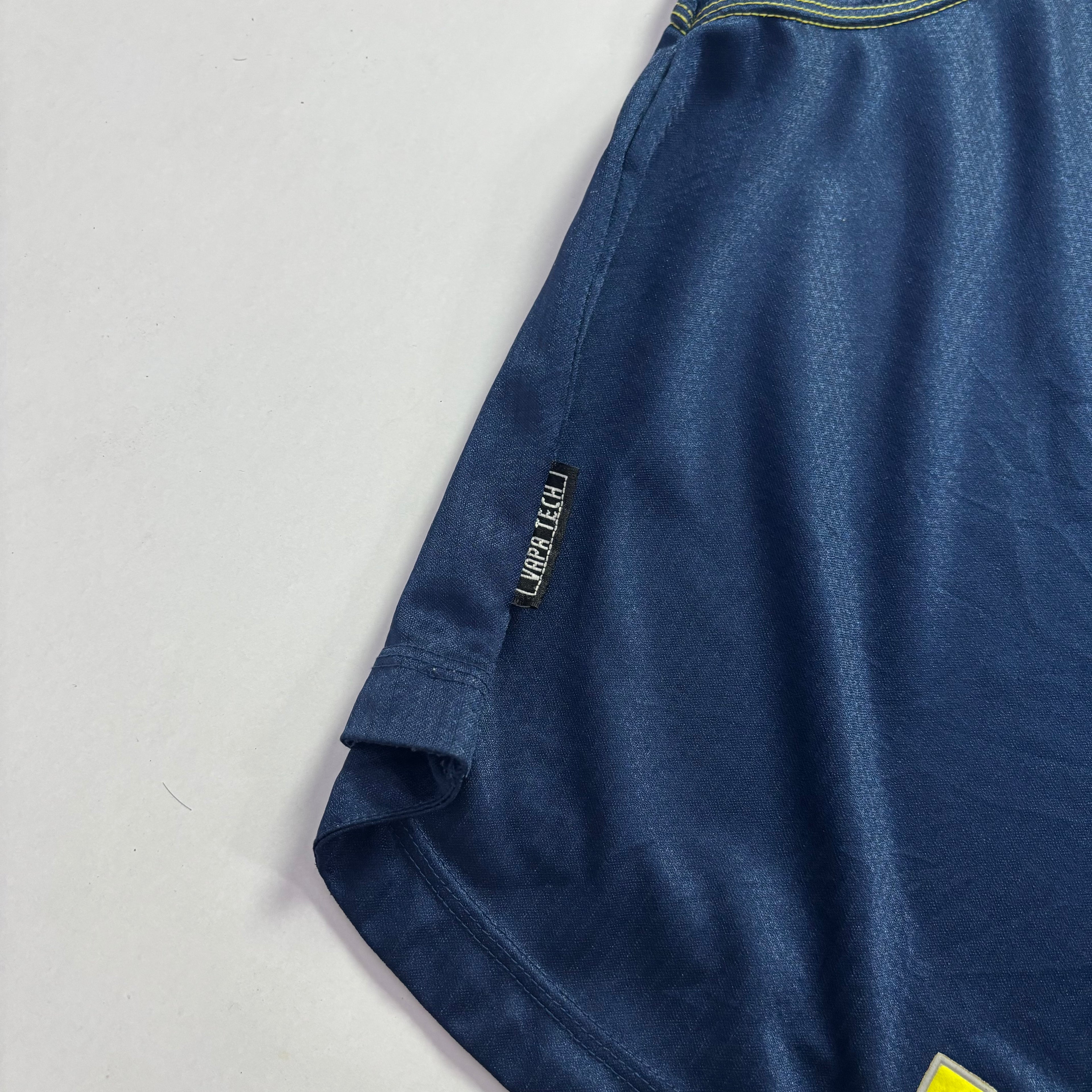 Vtg. 90’s Umbro Polyester T - Shirt