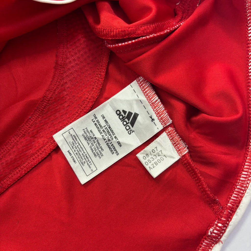 Liverpool 2006 Home