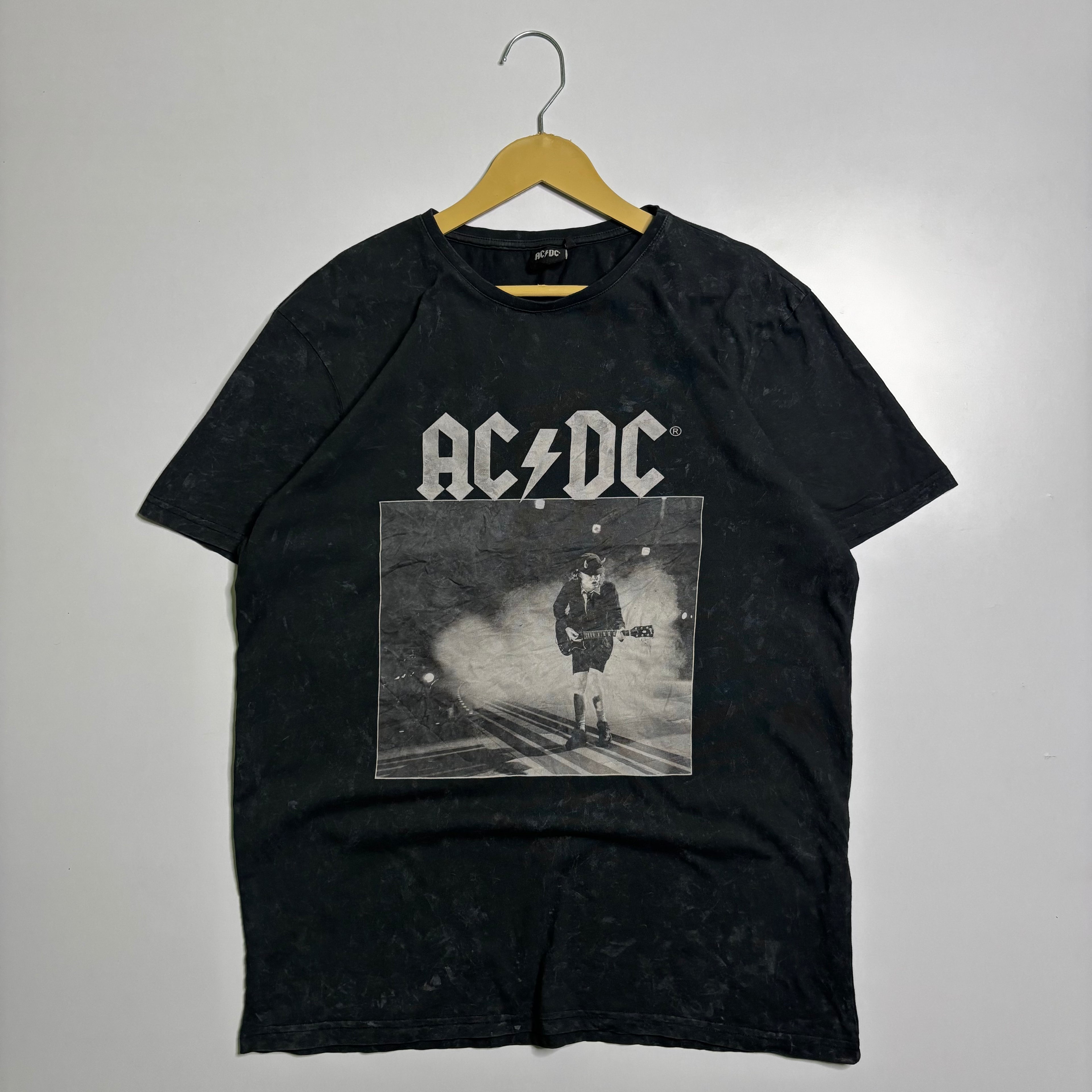 Stone Wash Ac/Dc Band Tshirt