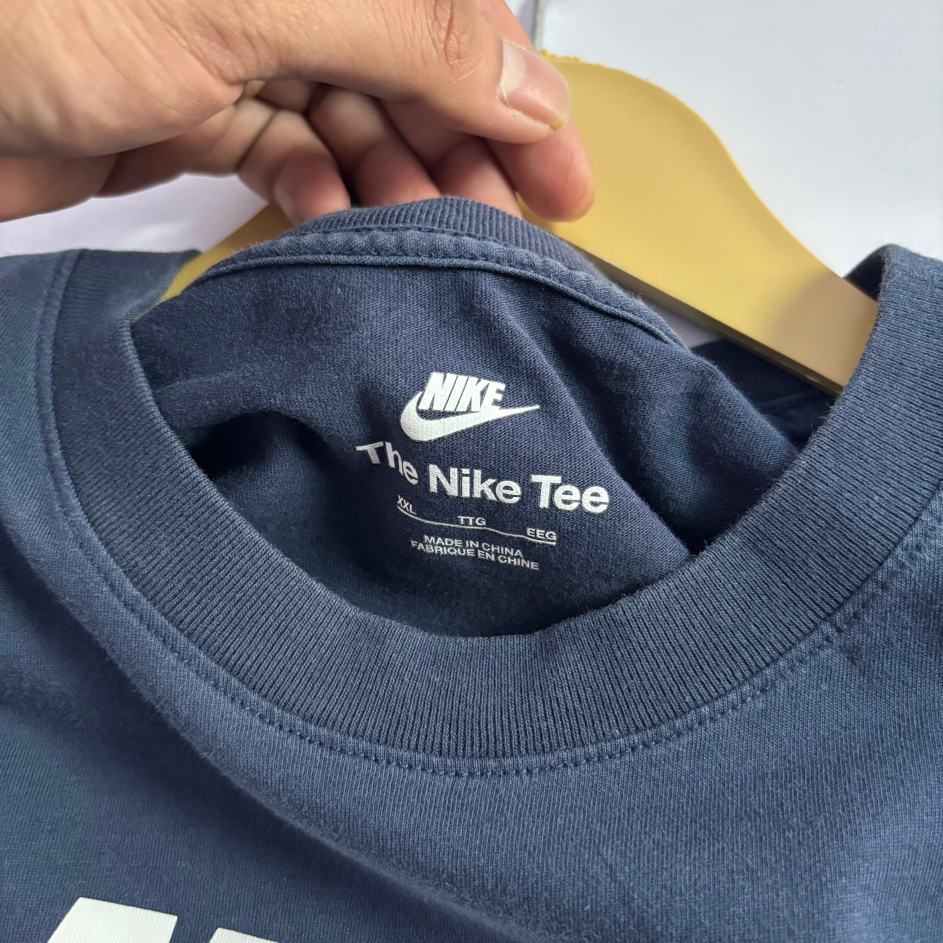 Nike Swoosh Tshirt