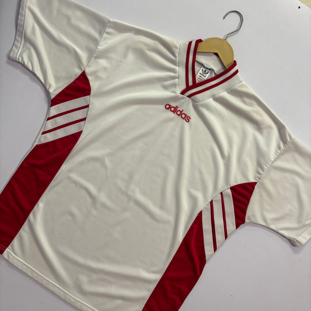 90’s Center Logo Adidas Jersey