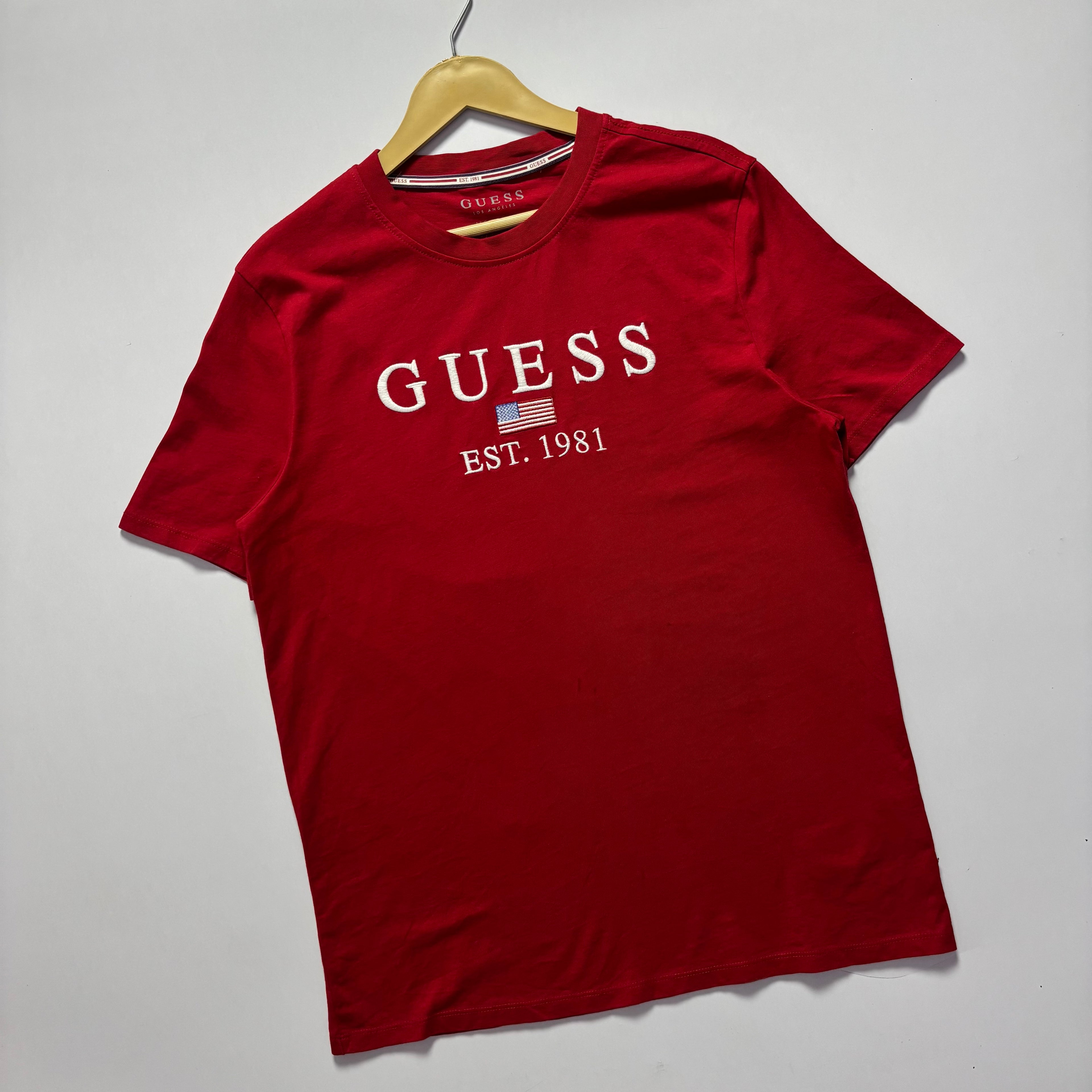 Guess T-shirt