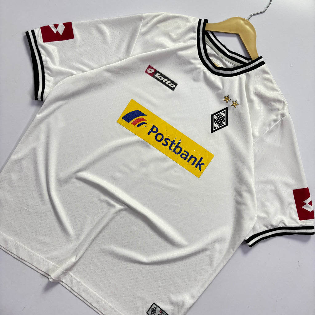 Borussia 2010 home