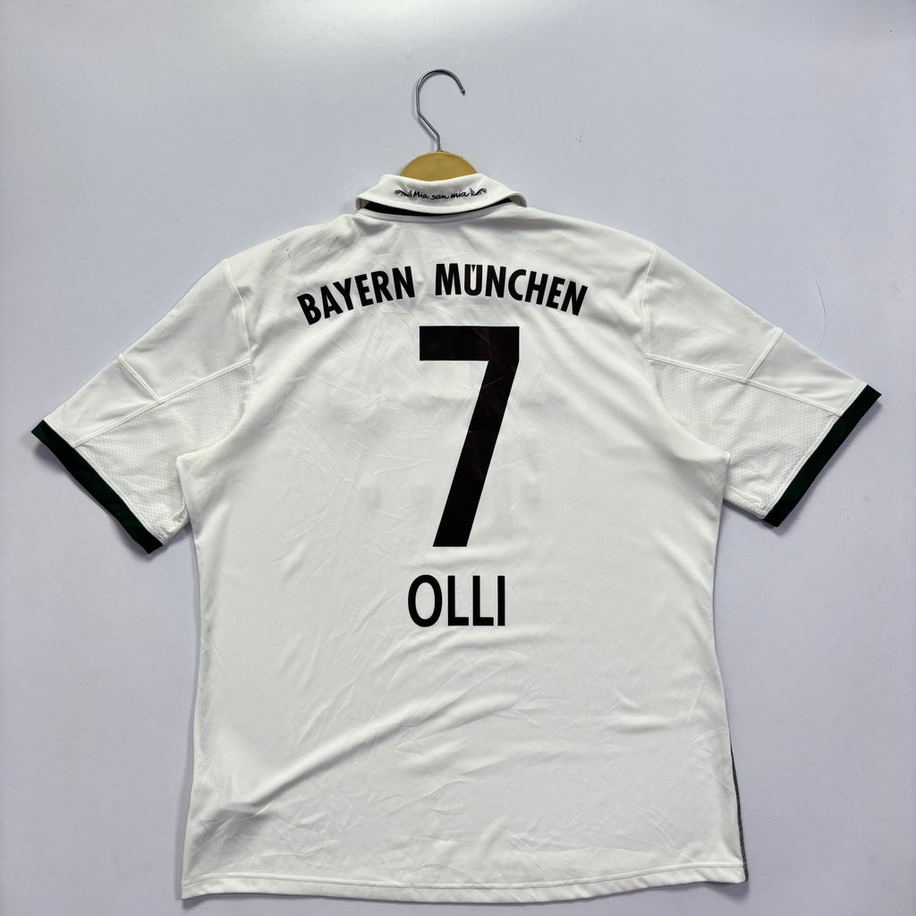 F.C Bayern 2013 Away