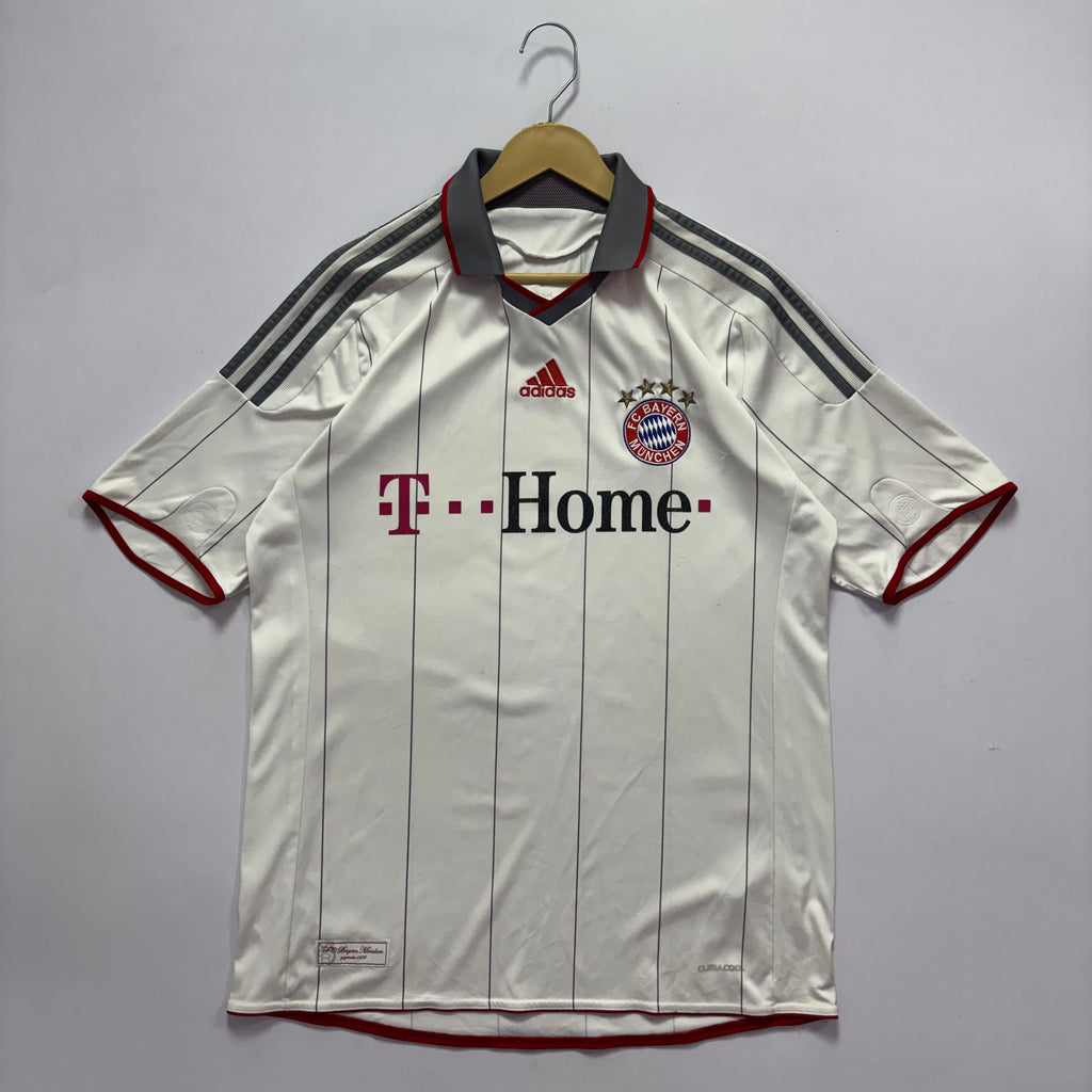 FC Bayern Munich 2009 Thrid Jersey