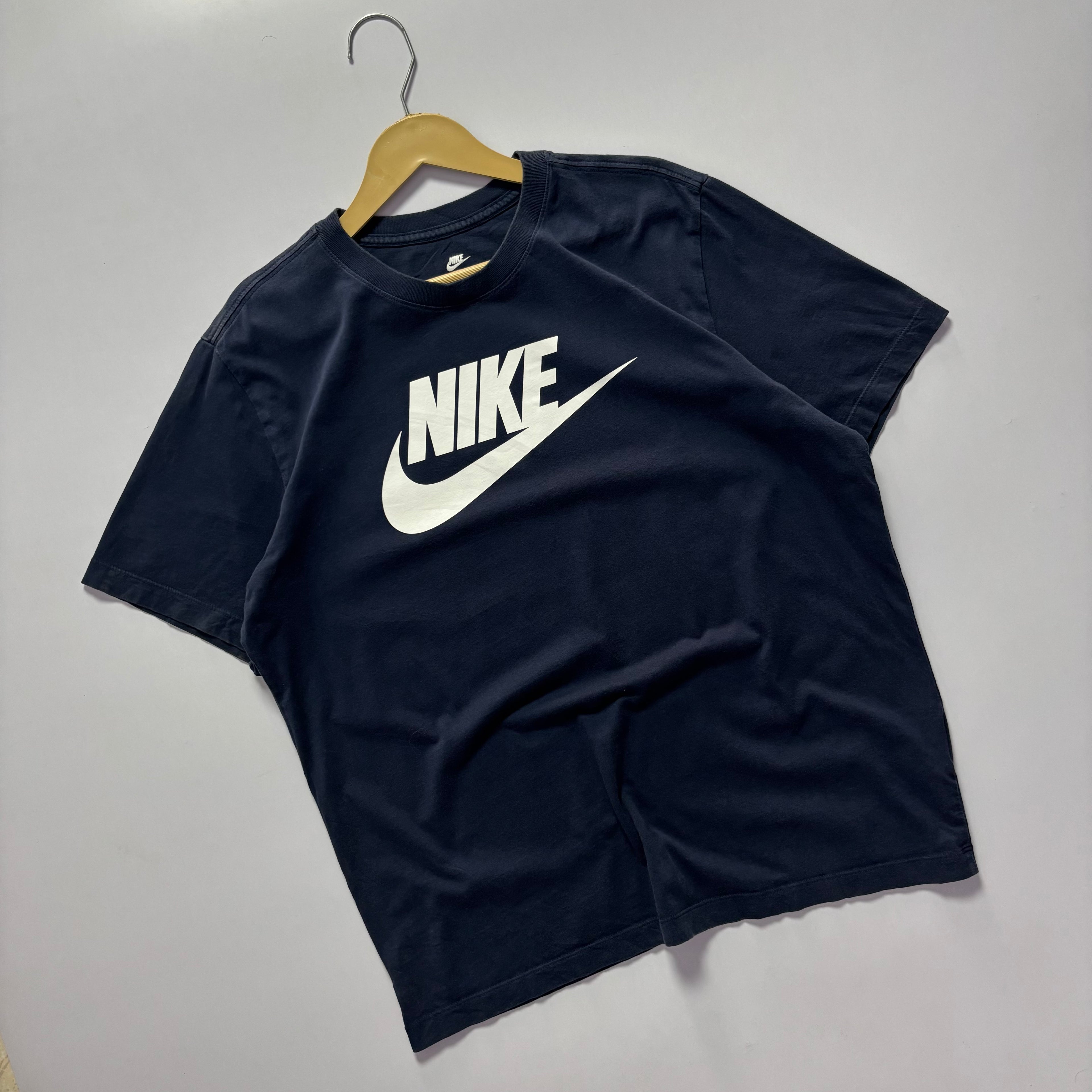 Nike Swoosh Tshirt
