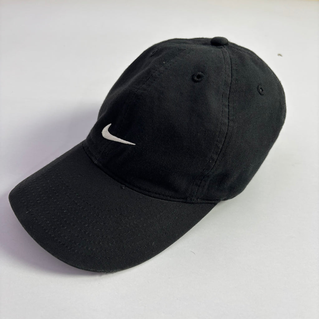 Nike Mid Swoosh Golf Cap