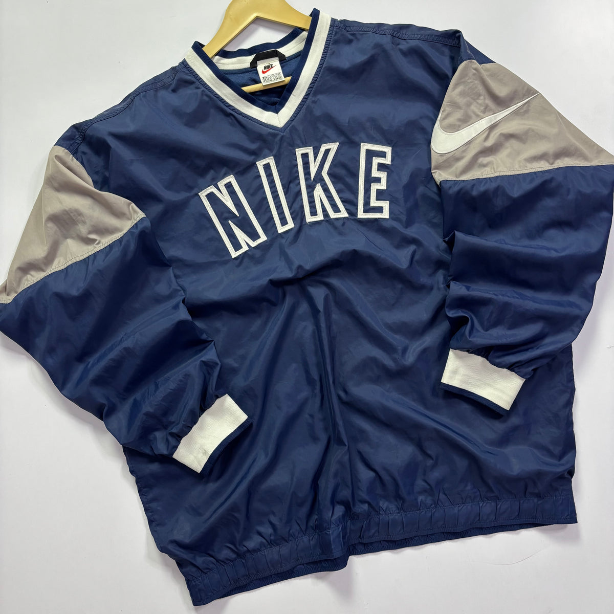 Vtg. Nike Nylon Windbreaker