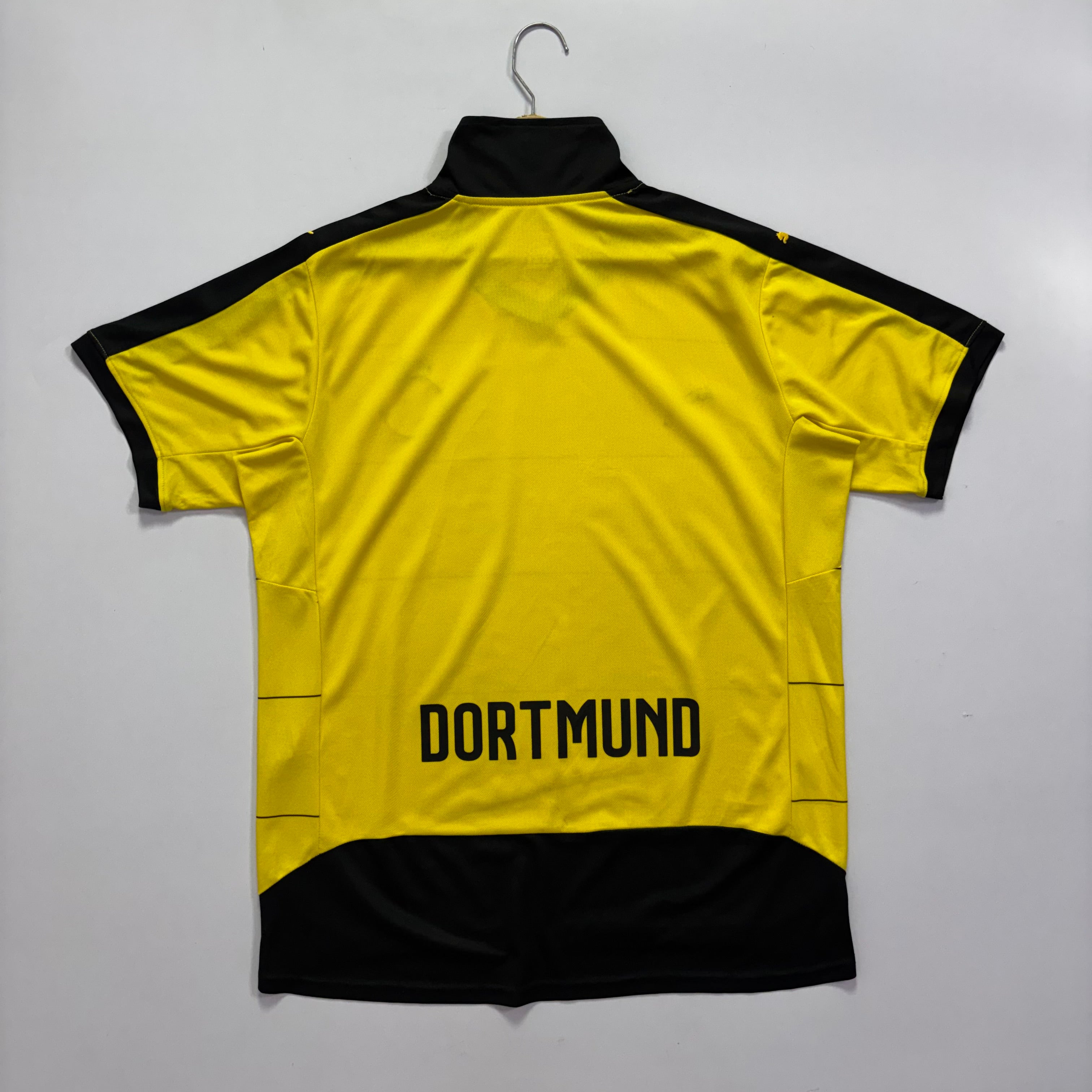 Borussia Dortmund 2015 Home