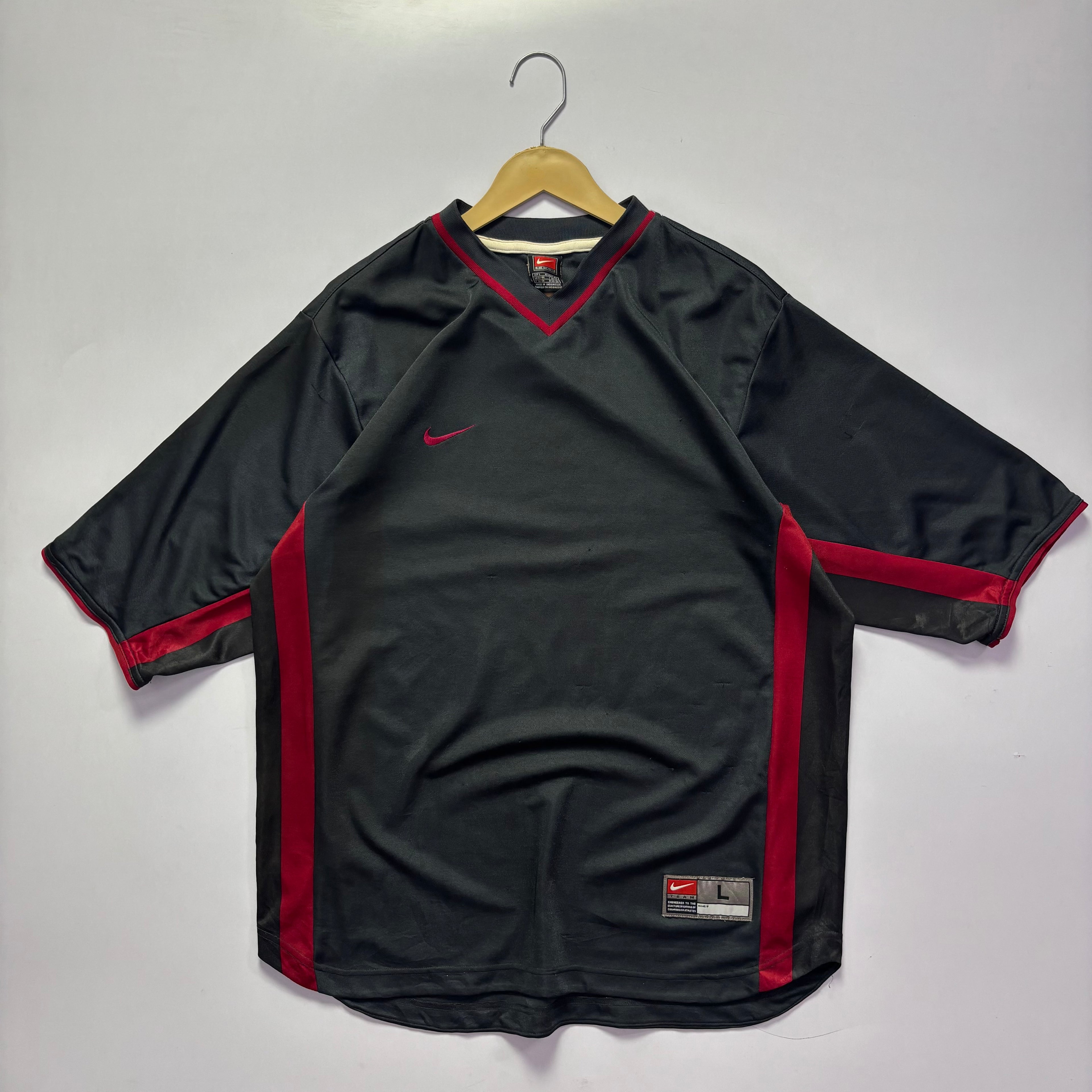 Vtg. Nike Side Swoosh Polyester T-Shirt