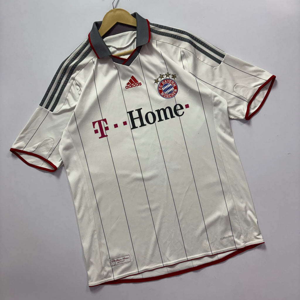 FC Bayern Munich 2009 Thrid Jersey