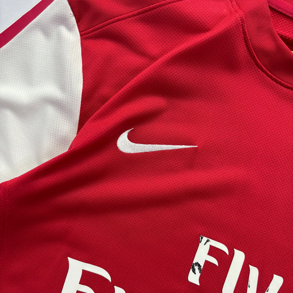 Arsenal 2011 Home