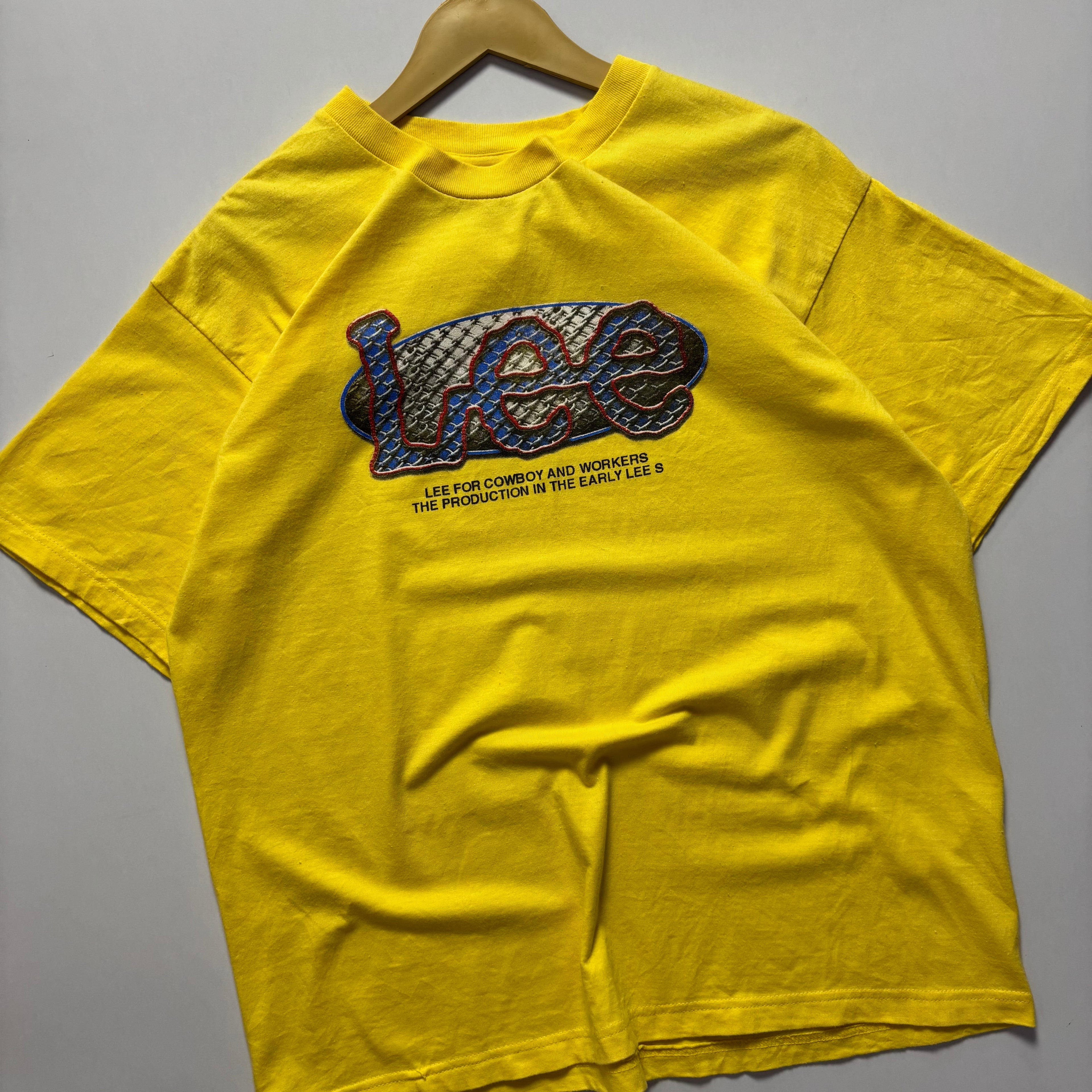 Vtg. Lee T-Shirt
