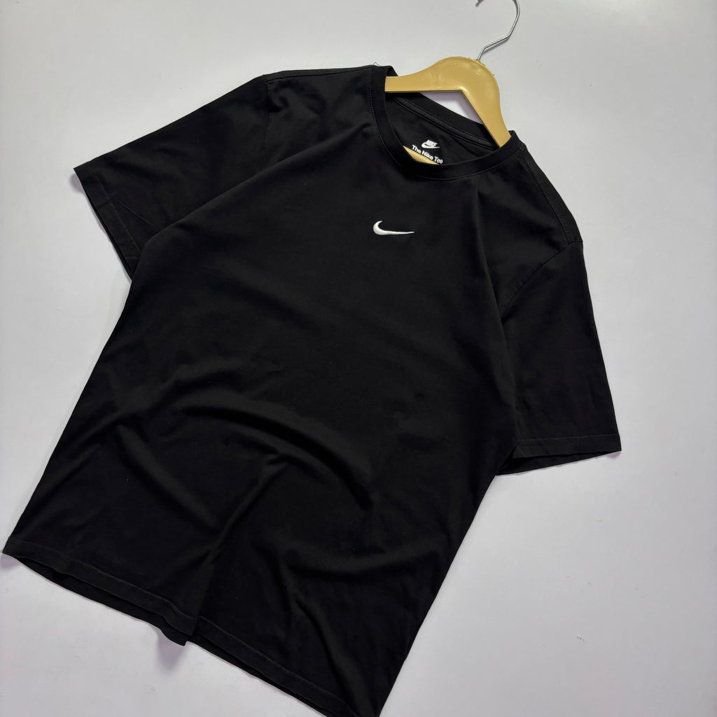 Nike Mid Swoosh T-Shirt