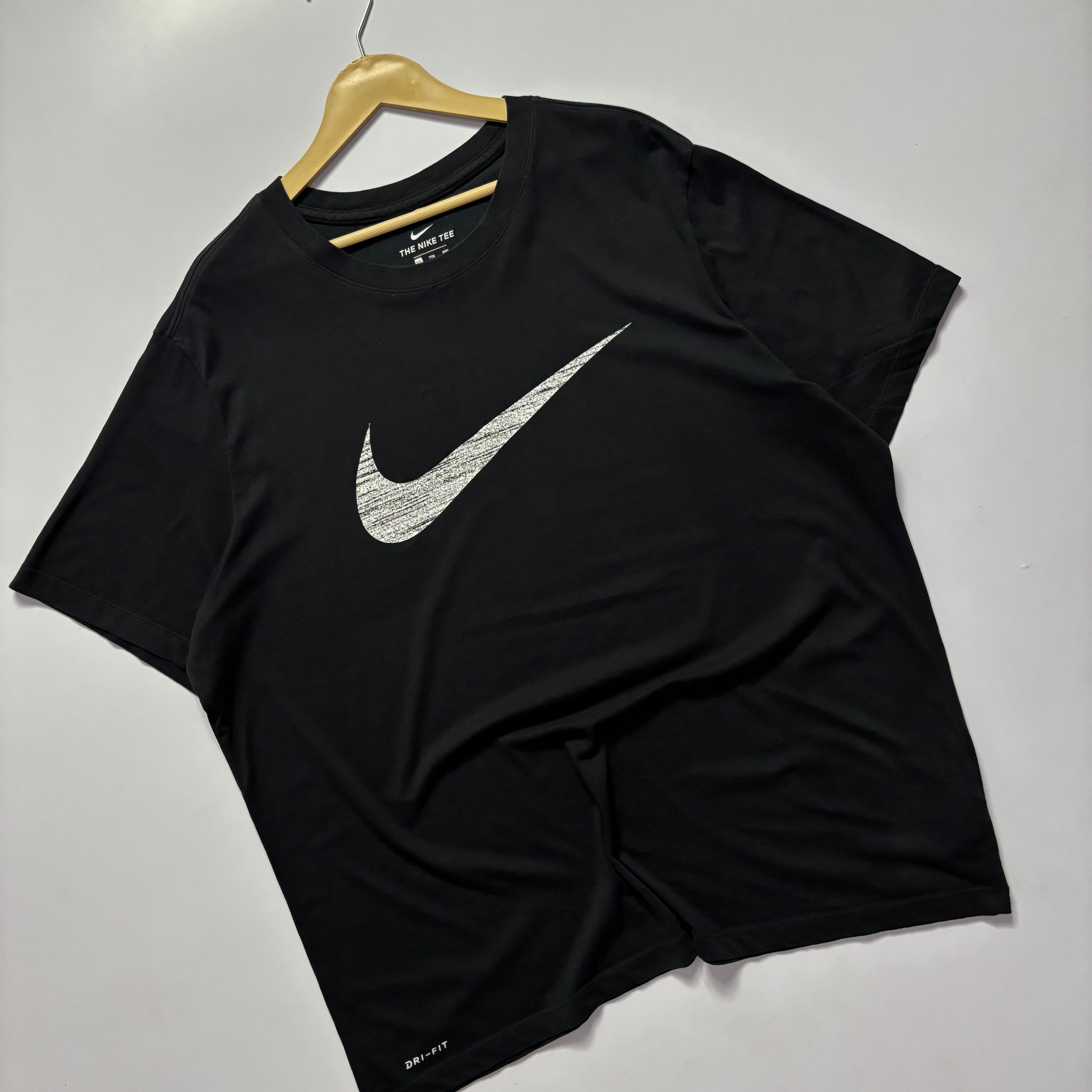 Nike Big Swoosh Dri-Fit T-Shirt