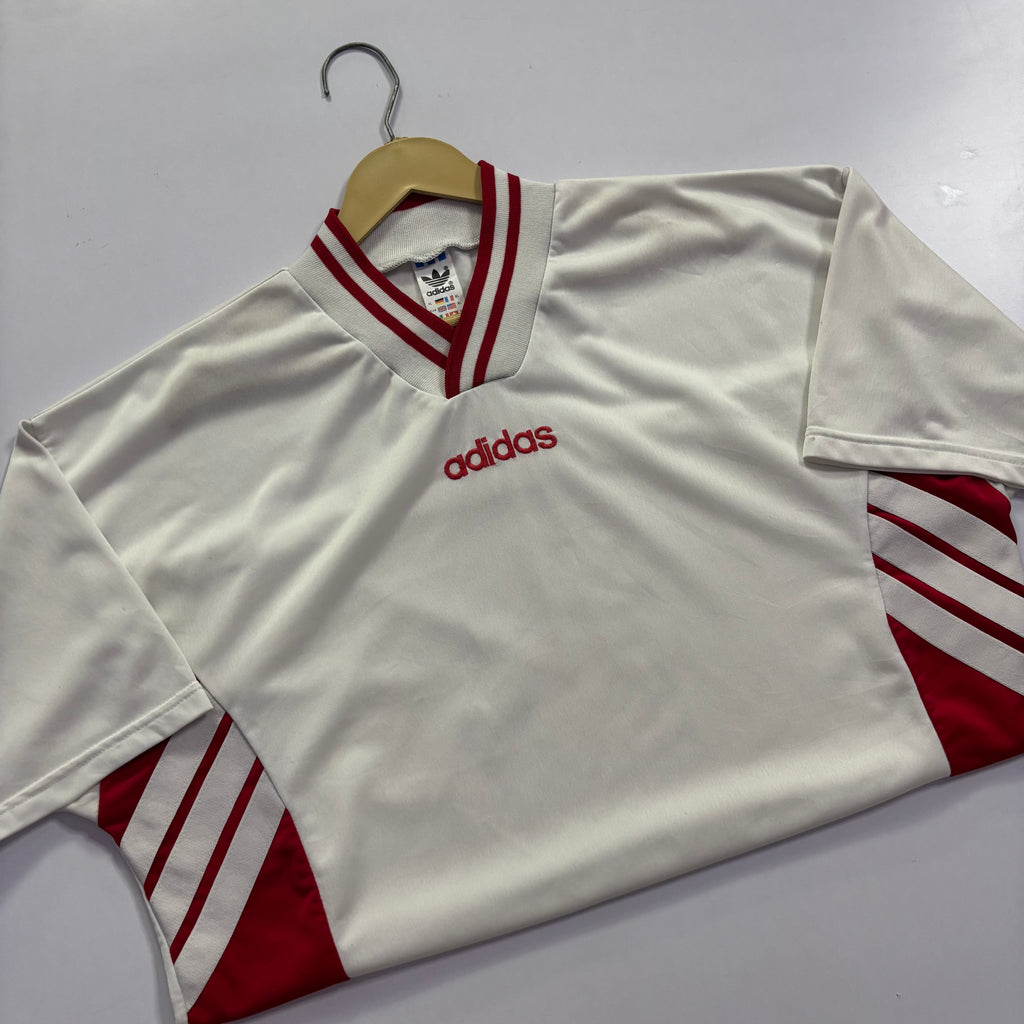 90’s Center Logo Adidas Jersey
