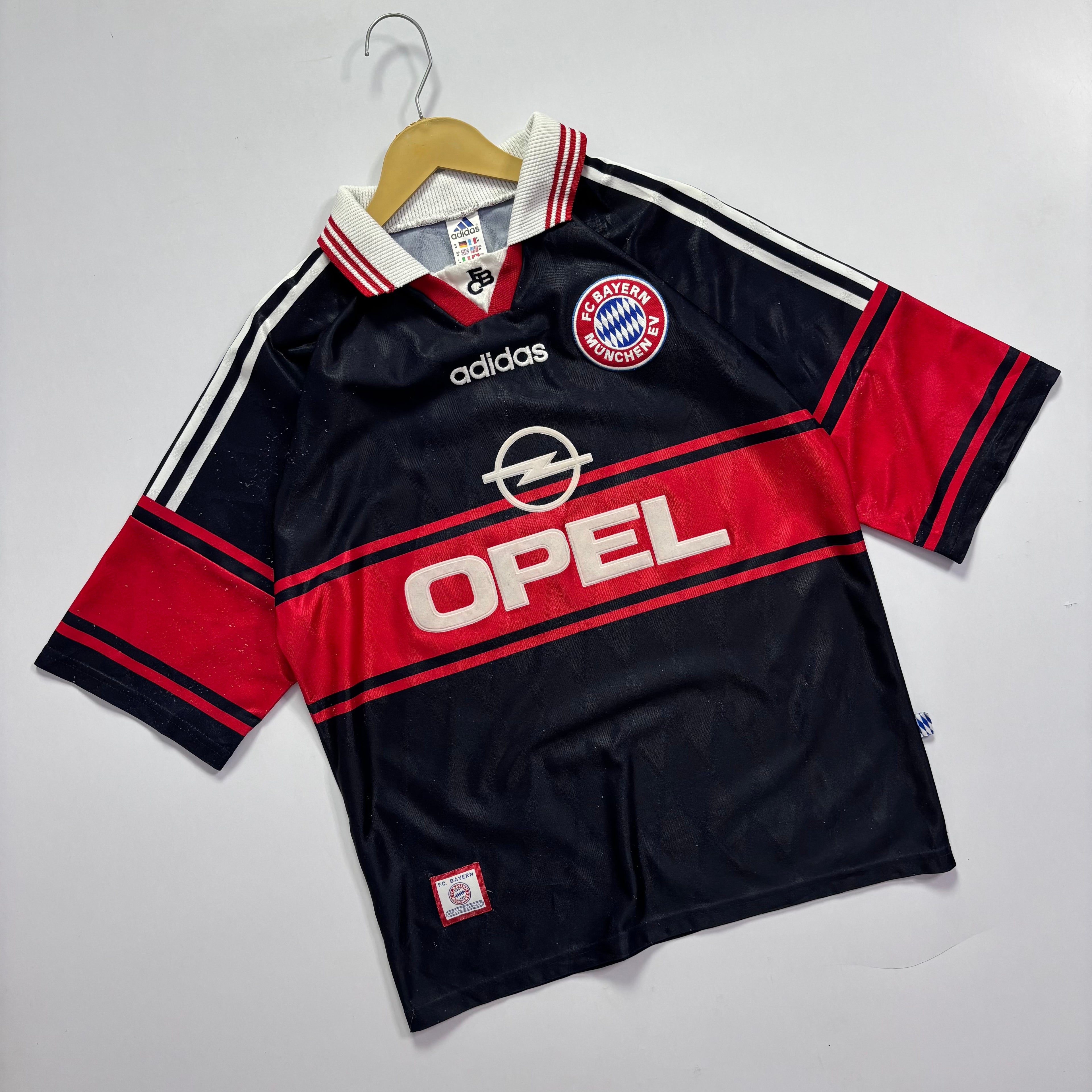 Fc bayern 1997 Home