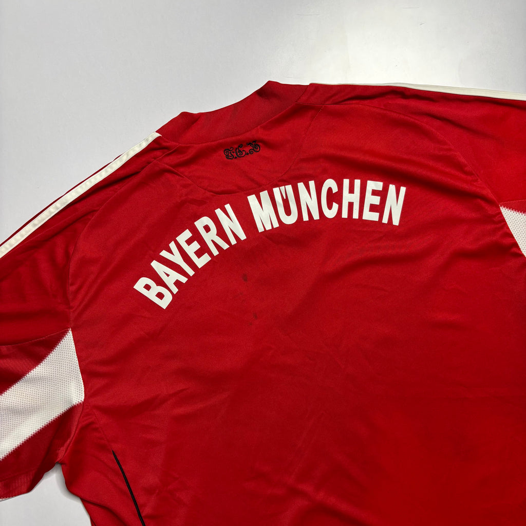 FC Bayern Munich 2011 Home Jersey