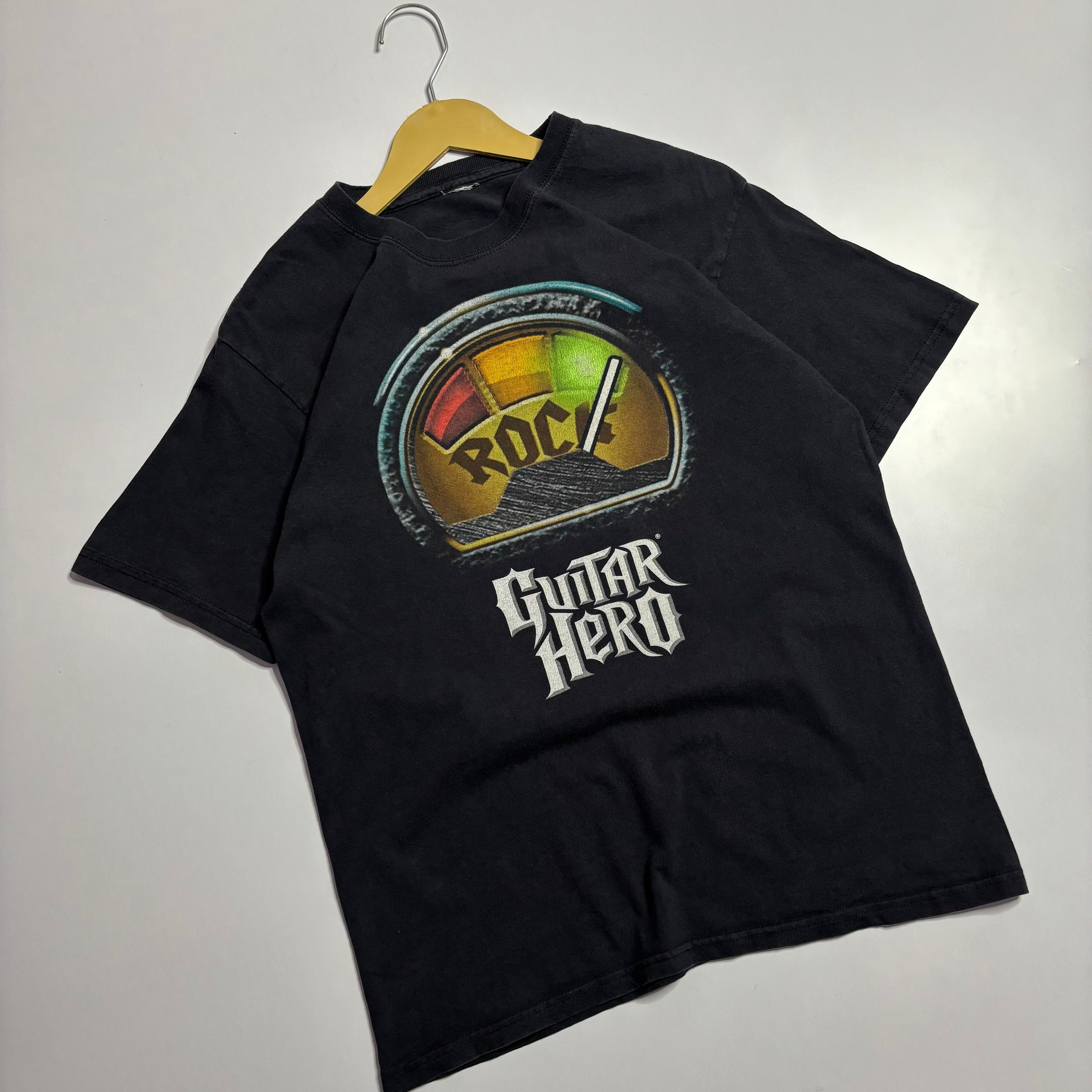 Vtg. Guitar Hero Gaming Tshirt