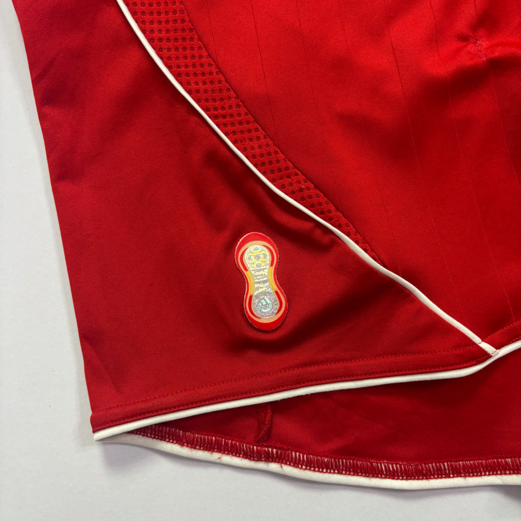 Liverpool 2006 Home