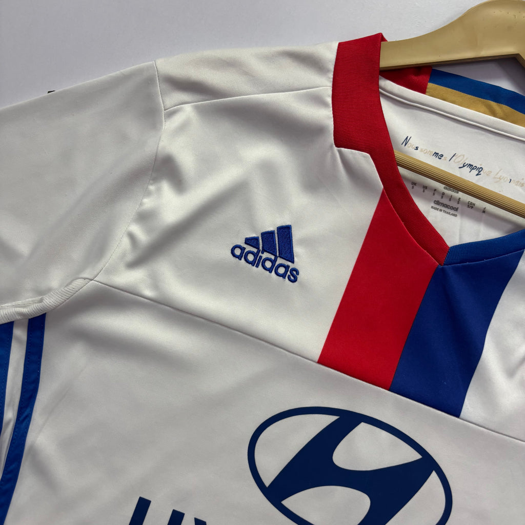 Olympique Lyonnais 2016 Home