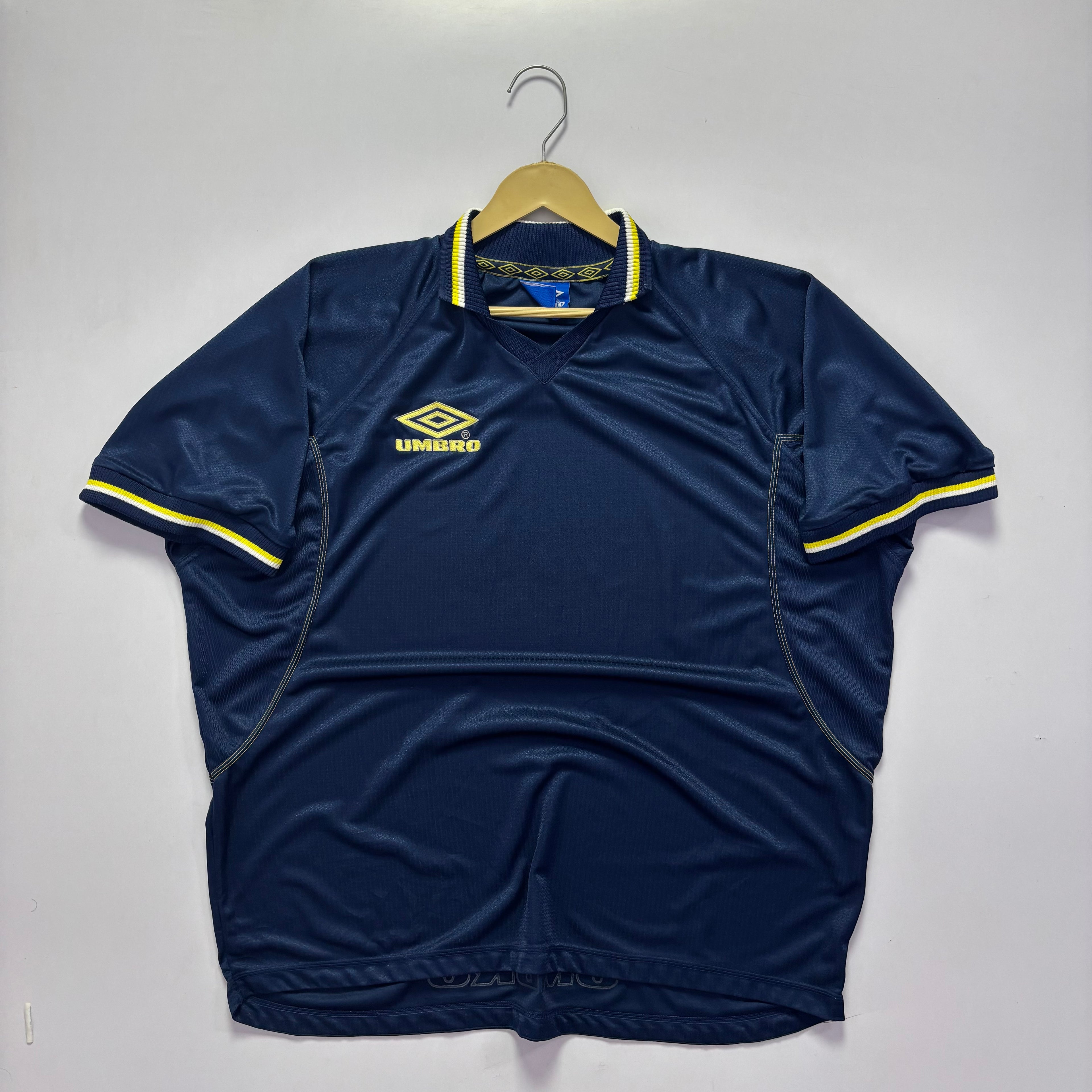 Vtg. 90’s Umbro Polyester T - Shirt